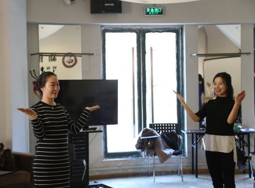 醫(yī)護(hù)服務(wù)禮儀 精準(zhǔn)為王，彰顯專(zhuān)業(yè)溫度