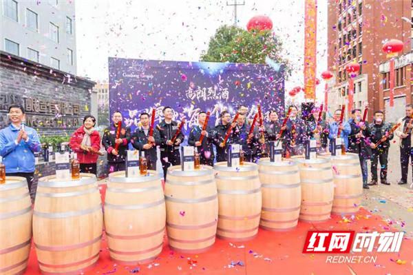 湘江醇香飄向世界 20萬瓶湖南威士忌出口歐美，創國內烈酒出口歷史新高